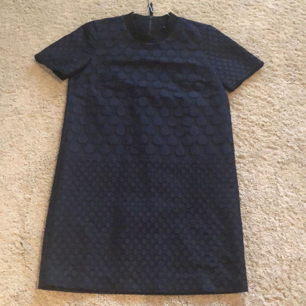 Made well polka dot textured dress